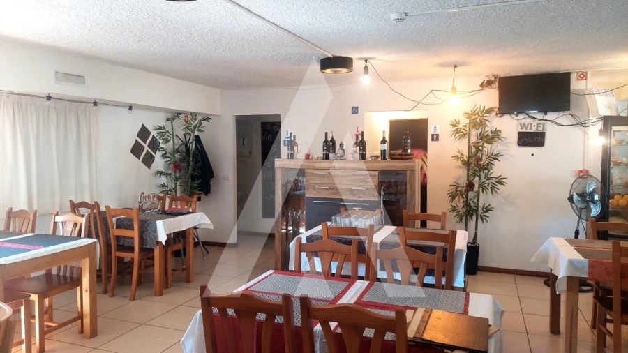 Negócio para Cedência de Quotas em Castanheira de Pêra e Coentral Foto 2