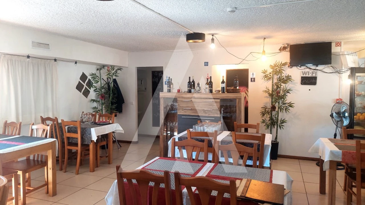 Negócio para Arrendamento em Castanheira de Pêra e Coentral Foto 2