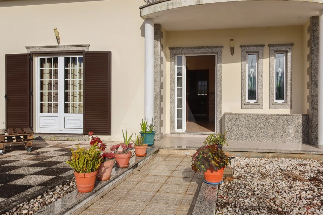 Apartamento T2 para Arrendamento em Requeixo, Nossa Senhora de Fátima e Nariz Foto 24