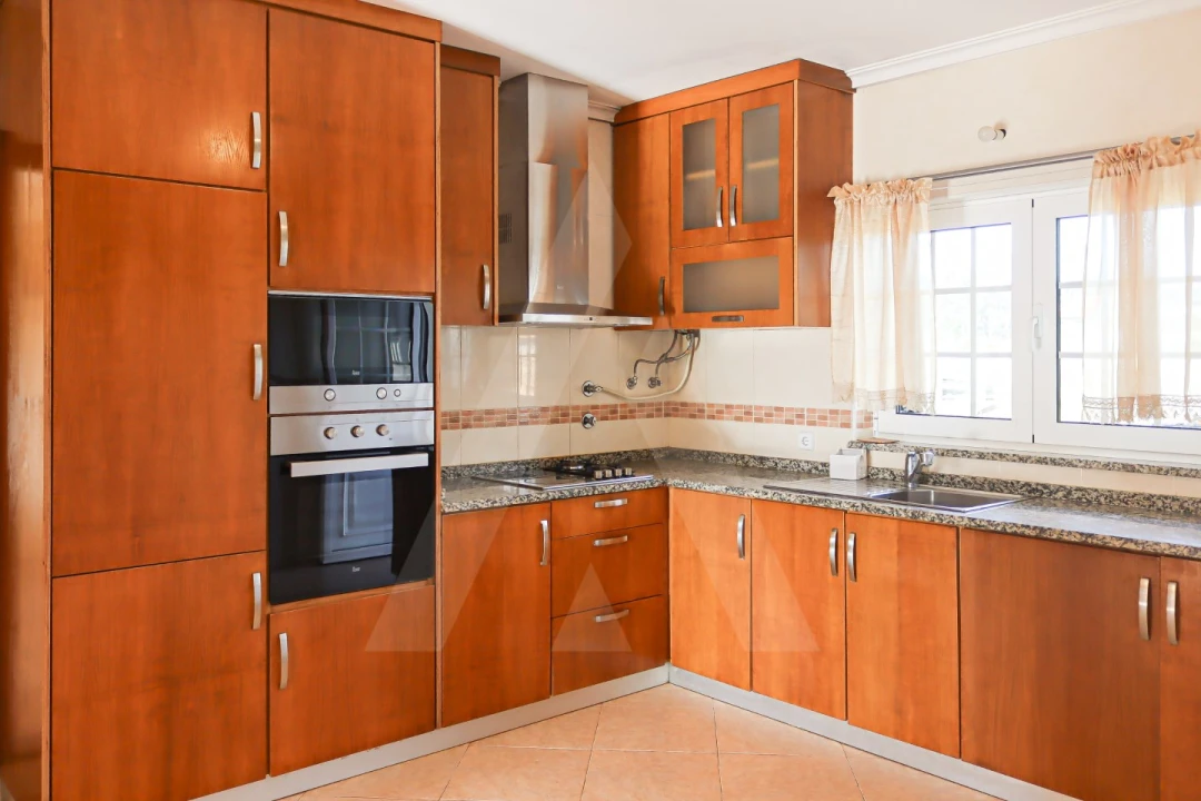 Apartamento T2 para Arrendamento em Requeixo, Nossa Senhora de Fátima e Nariz Foto 7