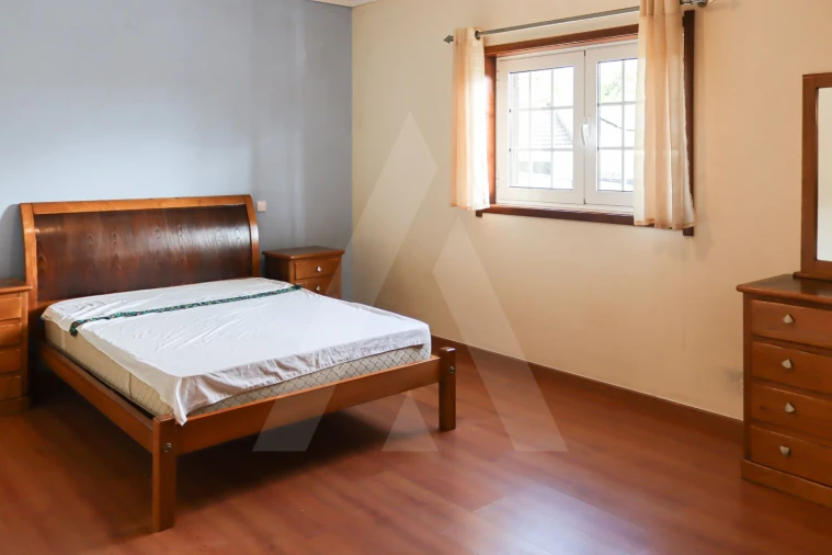 Apartamento T2 para Arrendamento em Requeixo, Nossa Senhora de Fátima e Nariz Foto 14