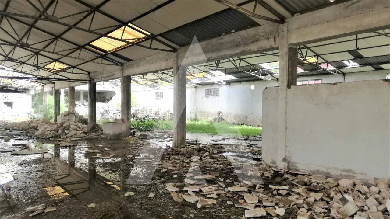 Armazém para Venda em Aljubarrota Foto 17