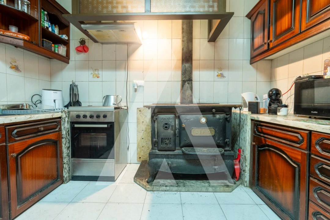 Moradia T3 para Venda em Poiares (Santo Andre) Foto 7