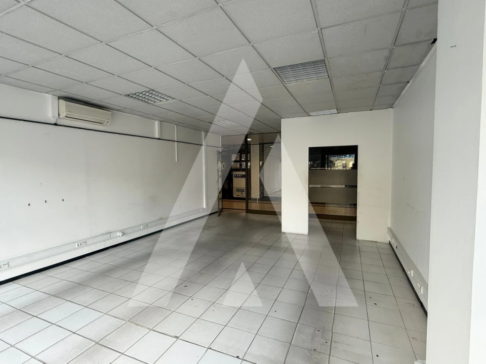 Loja para Arrendamento em Leiria, Pousos, Barreira e Cortes Foto 22