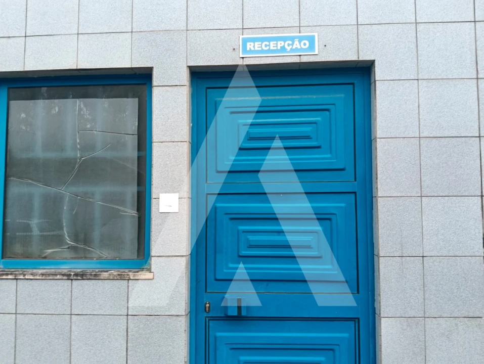 Armazém para Arrendamento em Esgueira Foto 1