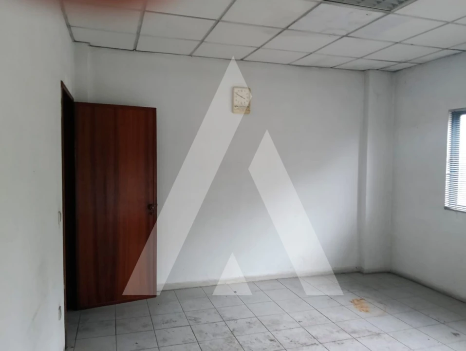 Armazém para Arrendamento em Esgueira Foto 5