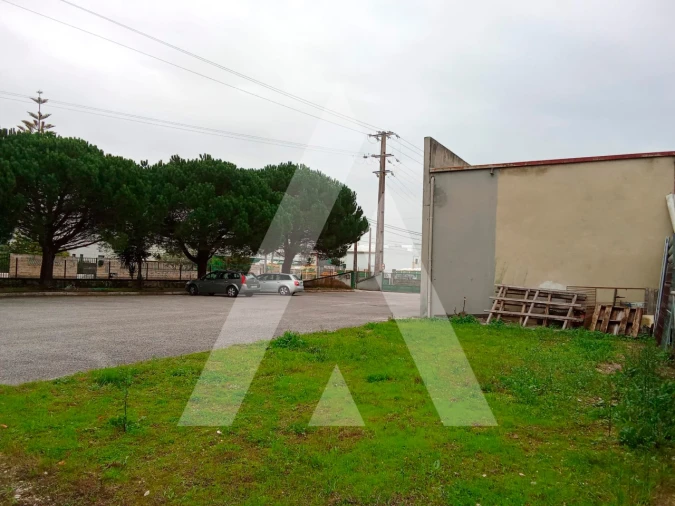 Armazém para Venda em Vagos e Santo António Foto 11