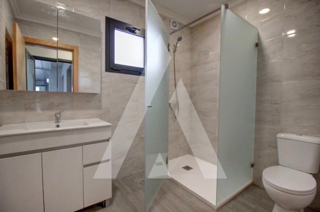 Moradia T2 para Venda em Oliveira do Bairro Foto 11