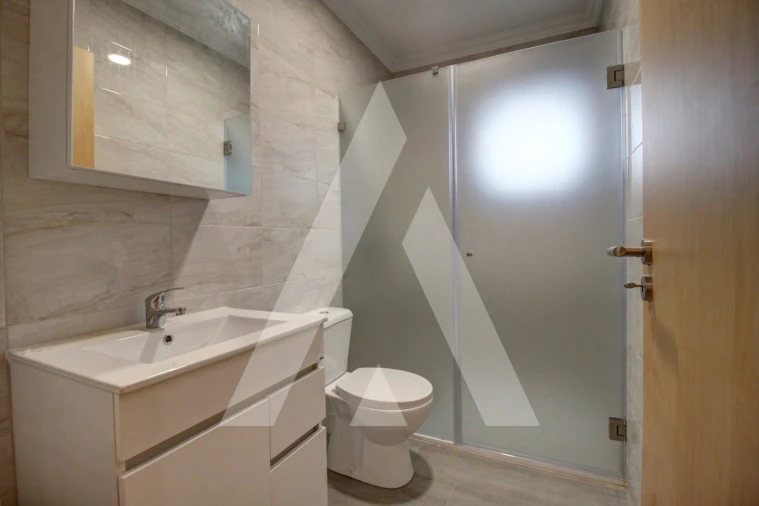 Moradia T2 para Venda em Oliveira do Bairro Foto 30