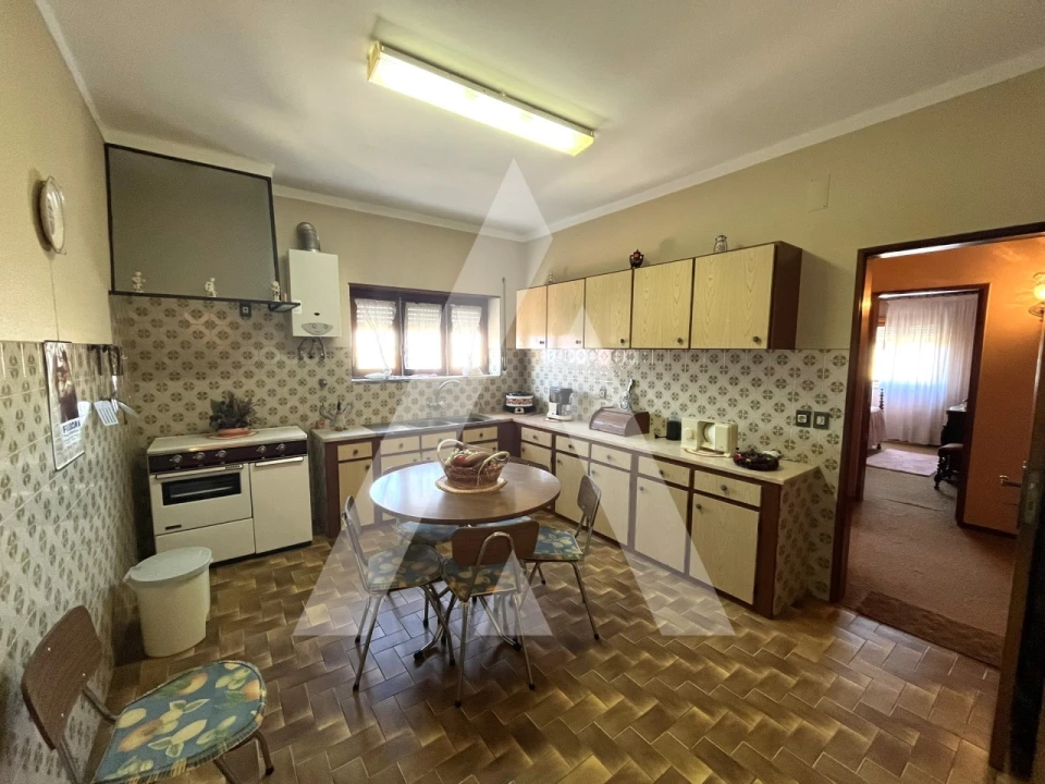 Moradia T4 para Venda em Lamas e Cercal Foto 15