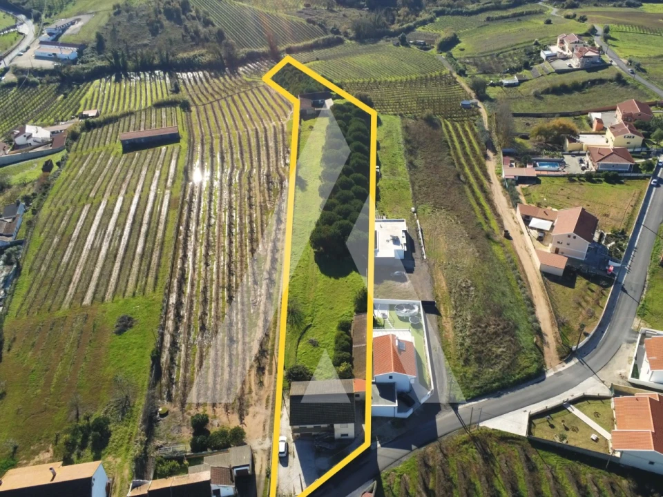 Moradia T4 para Venda em Lamas e Cercal Foto 47