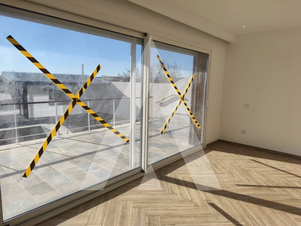 Moradia T5 para Venda em Gafanha da Encarnação Foto 12