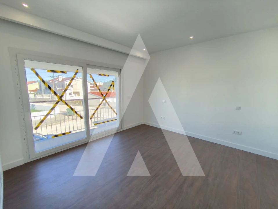 Moradia T5 para Venda em Gafanha da Encarnação Foto 30