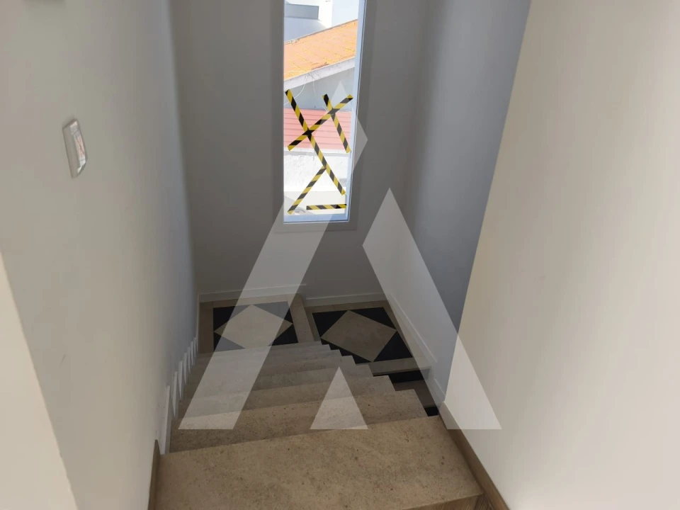 Moradia T5 para Venda em Gafanha da Encarnação Foto 35