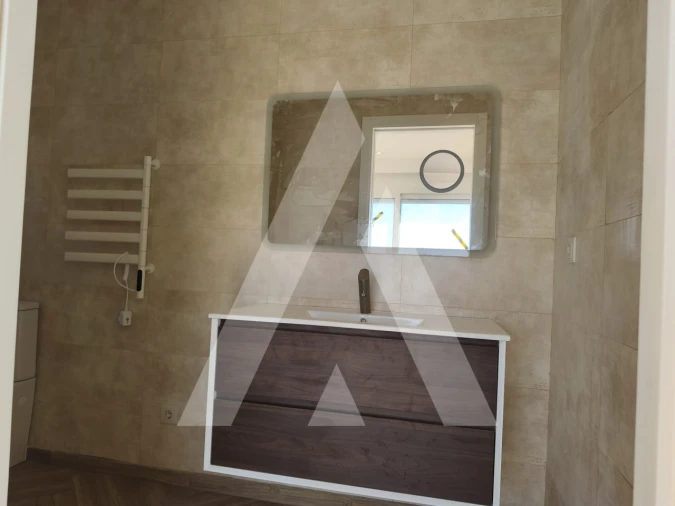 Moradia T5 para Venda em Gafanha da Encarnação Foto 18