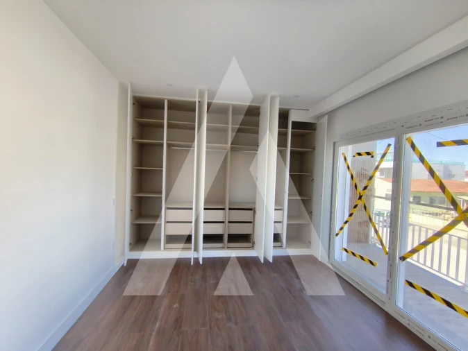 Moradia T5 para Venda em Gafanha da Encarnação Foto 33