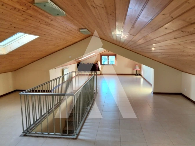 Moradia T3 para Venda em Chafe Foto 29