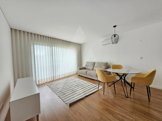 Apartamento T1 para Arrendamento em Glória e Vera Cruz Foto 8