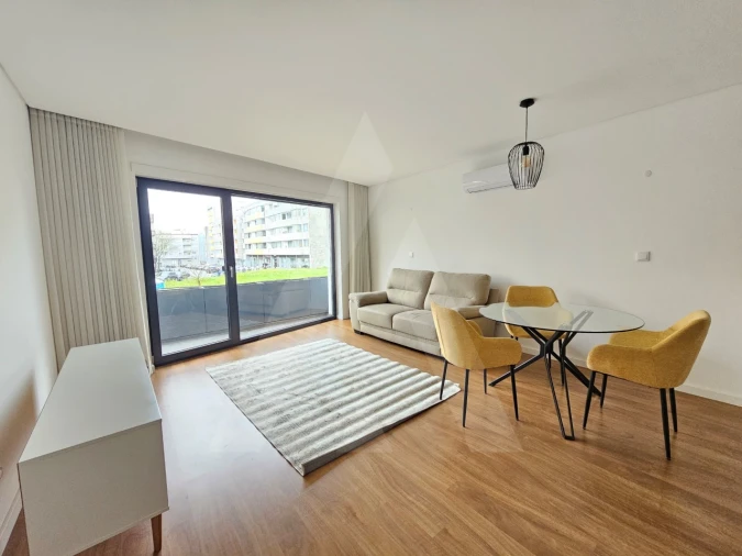 Apartamento T1 para Arrendamento em Glória e Vera Cruz Foto 6