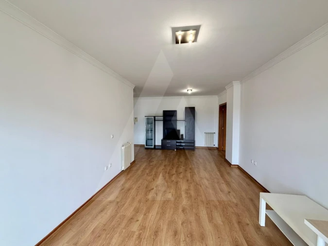 Apartamento T1 para Arrendamento em Glória e Vera Cruz Foto 6