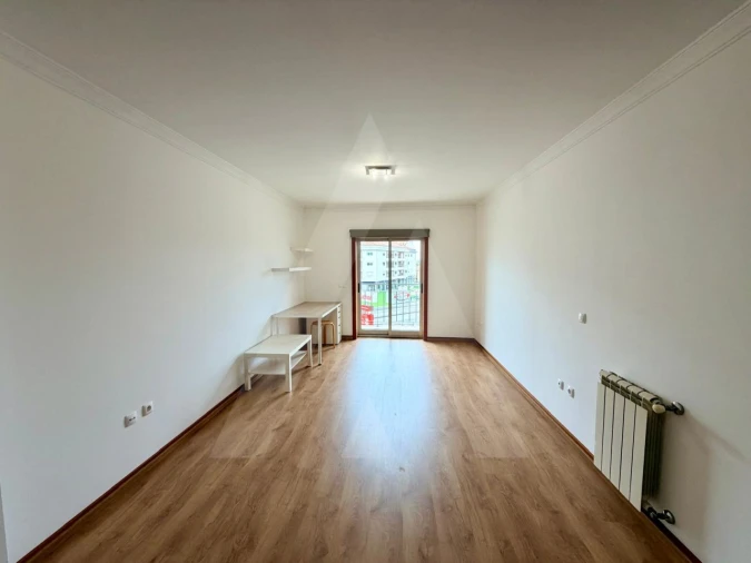 Apartamento T1 para Arrendamento em Glória e Vera Cruz Foto 7