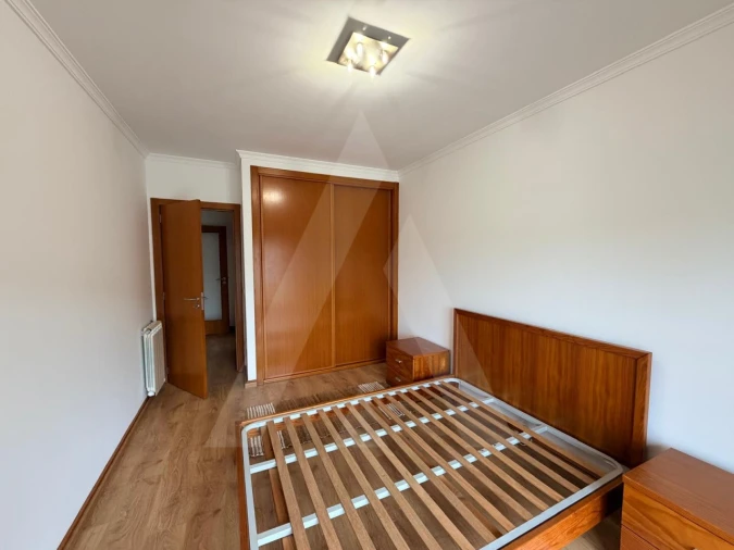 Apartamento T1 para Arrendamento em Glória e Vera Cruz Foto 9