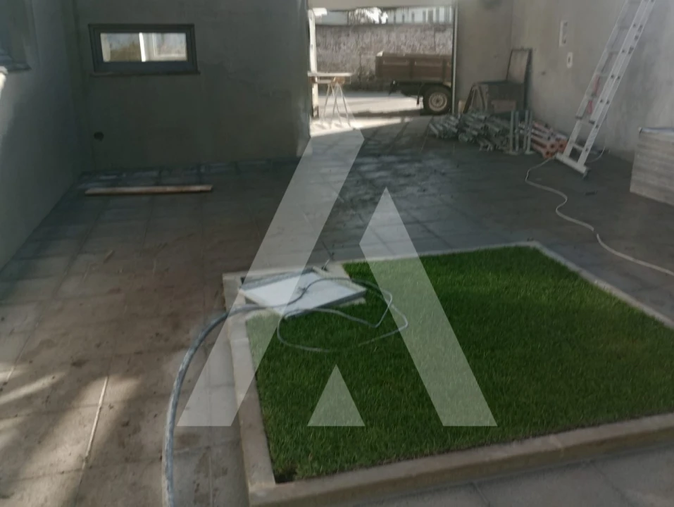 Moradia T2 para Venda em São Bernardo Foto 33