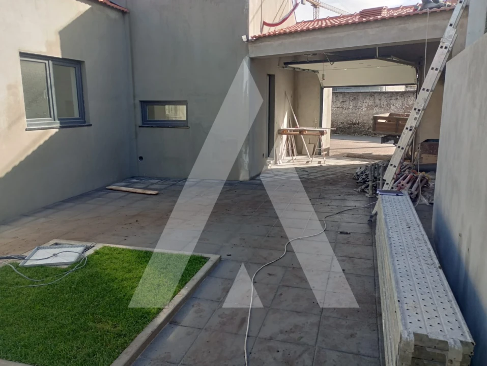 Moradia T2 para Venda em São Bernardo Foto 31