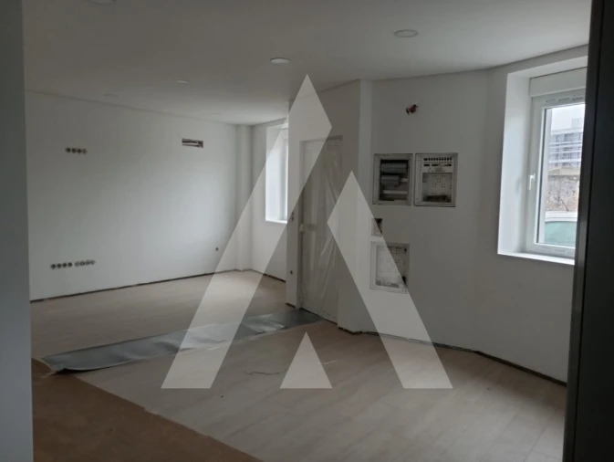 Moradia T2 para Venda em São Bernardo Foto 10