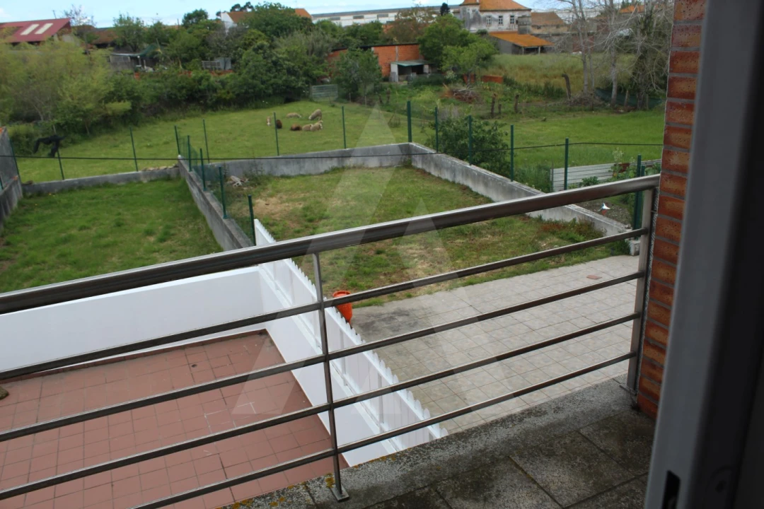 Moradia T4 para Arrendamento em Cacia Foto 38