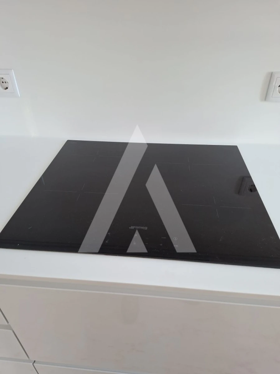 Apartamento T2 para Arrendamento em Santa Maria Maior e Monserrate e Meadela Foto 8