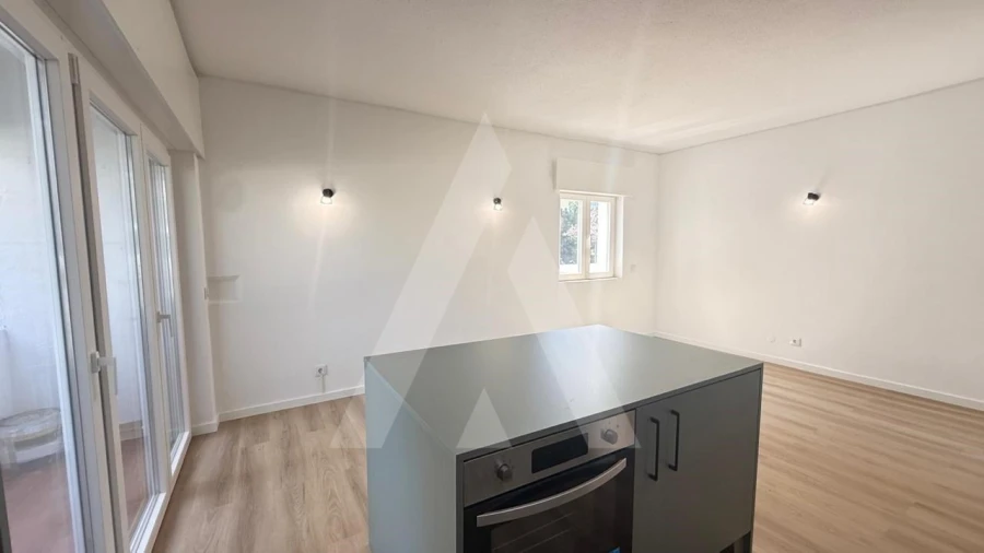 Apartamento T1 para Venda em Quarteira Foto 39