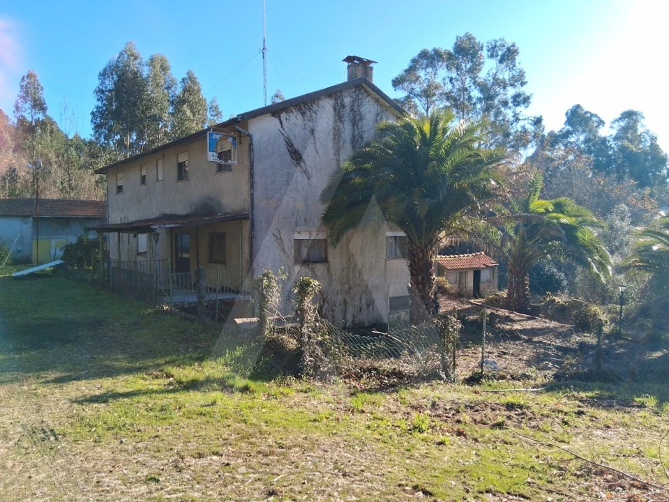 Moradia T5 para Venda em Arca e Varzielas Foto 8