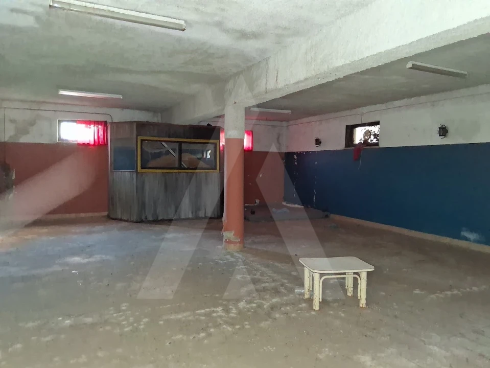 Moradia T5 para Venda em Arca e Varzielas Foto 10