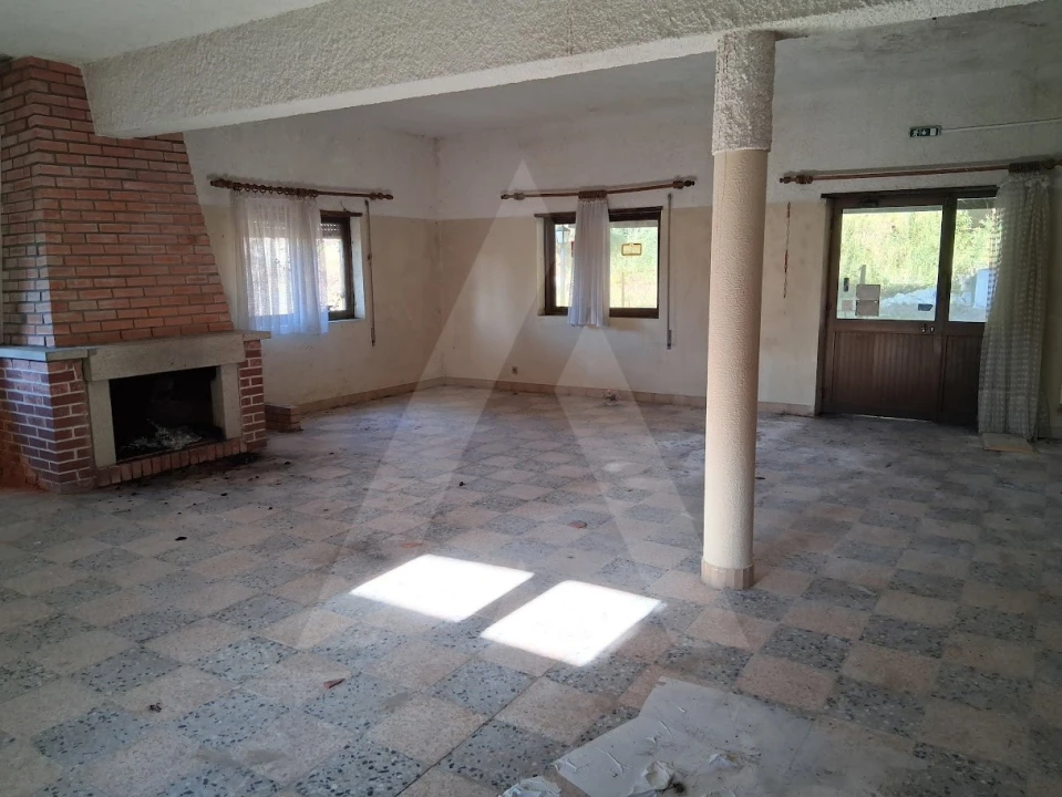 Moradia T5 para Venda em Arca e Varzielas Foto 19