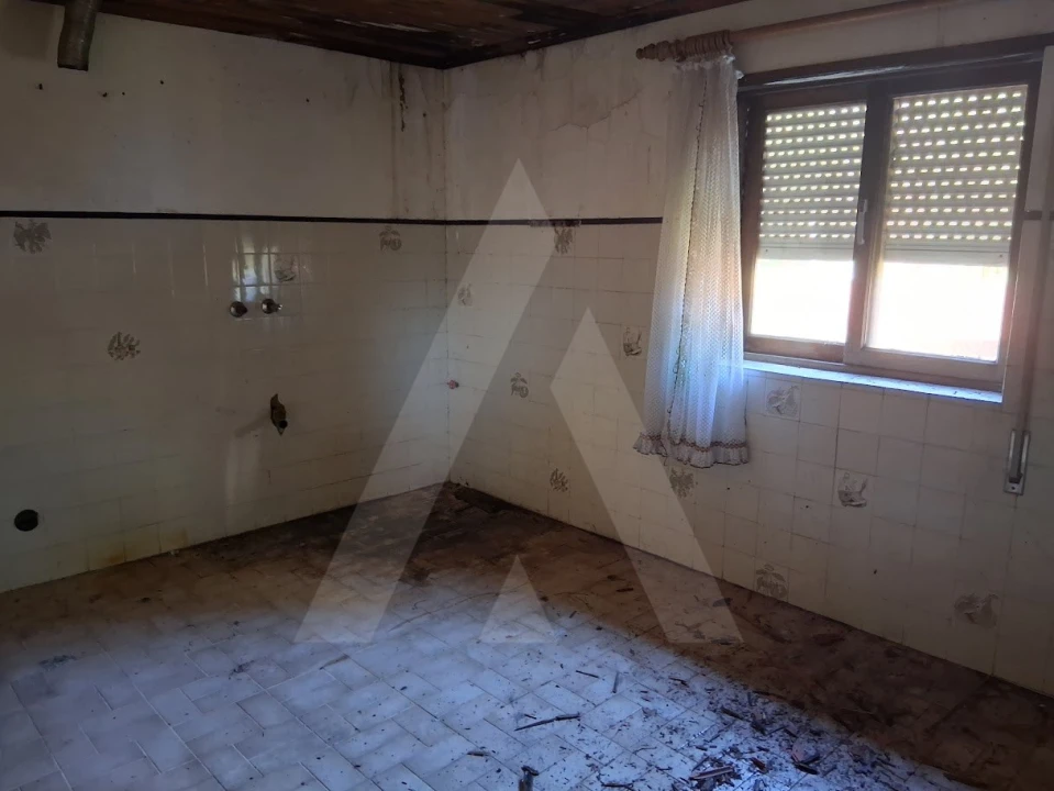 Moradia T5 para Venda em Arca e Varzielas Foto 21