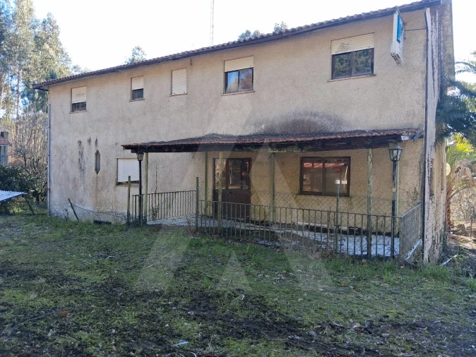 Moradia T5 para Venda em Arca e Varzielas Foto 6