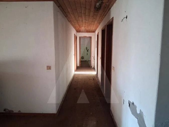 Moradia T5 para Venda em Arca e Varzielas Foto 22