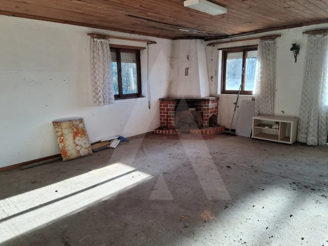 Moradia T5 para Venda em Arca e Varzielas Foto 23