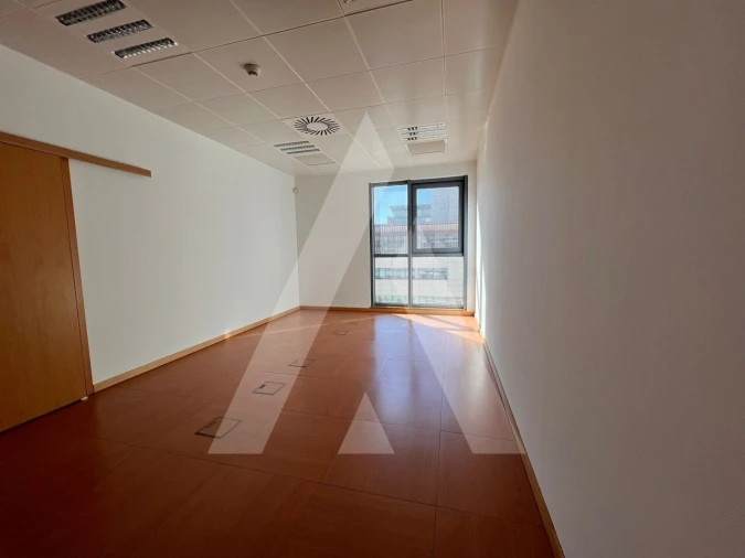 Escritório para Arrendamento em Parque das Nações Foto 11