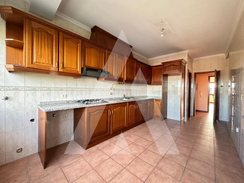 Apartamento T3 para Venda em Macinhata do Vouga Foto 9