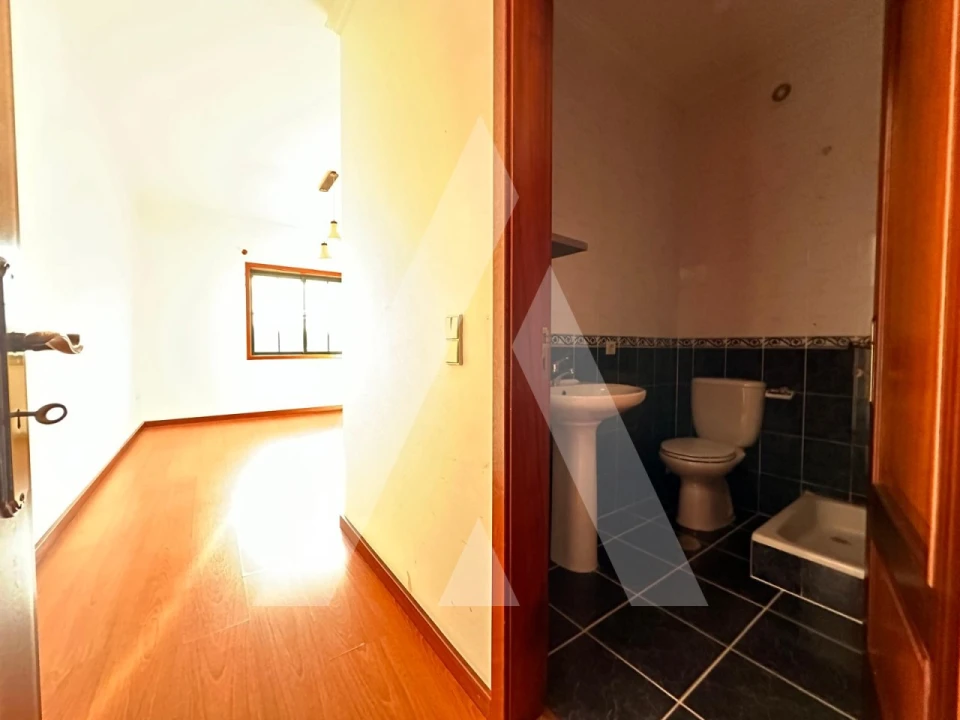 Apartamento T3 para Venda em Macinhata do Vouga Foto 15
