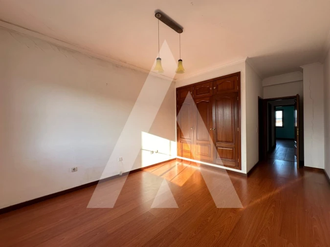 Apartamento T3 para Venda em Macinhata do Vouga Foto 16