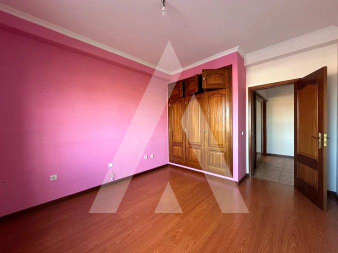 Apartamento T3 para Venda em Macinhata do Vouga Foto 17