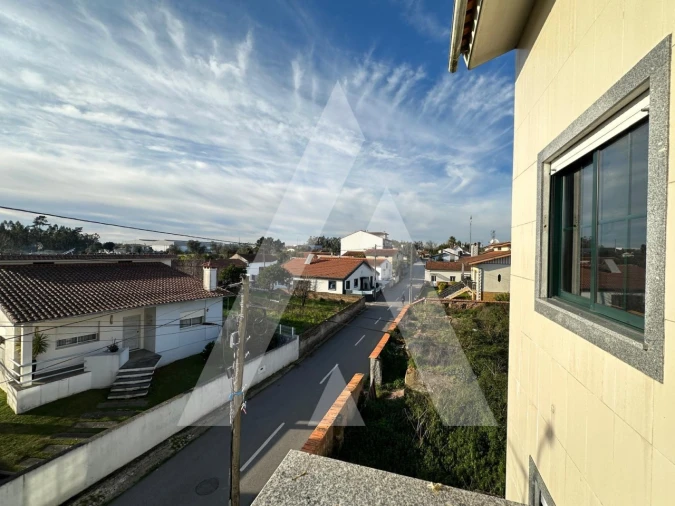 Apartamento T3 para Venda em Macinhata do Vouga Foto 4