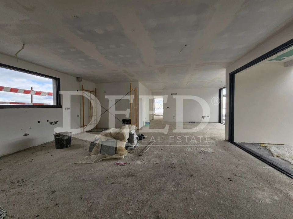 Apartamento T2 para Venda em Funchal (Santa Maria Maior) Foto 7