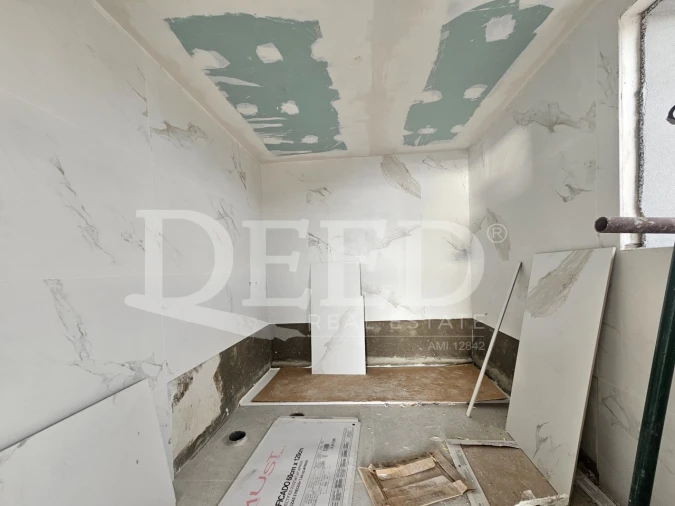 Apartamento T2 para Venda em Funchal (Santa Maria Maior) Foto 10