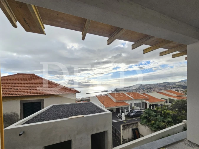 Apartamento T2 para Venda em Funchal (Santa Maria Maior) Foto 11