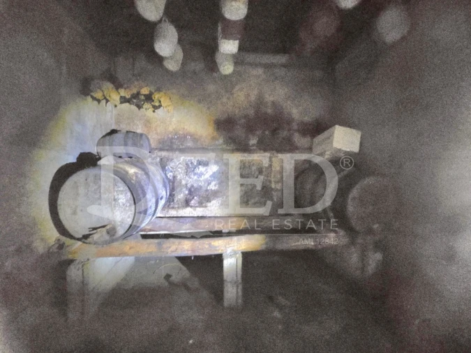 Moradia T6 para Venda em Estreito da Calheta Foto 28