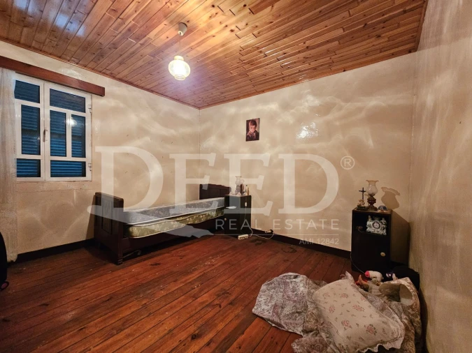 Moradia T6 para Venda em Estreito da Calheta Foto 18